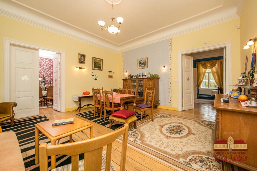 Kursi Hunting Manor Ξενοδοχείο Puurmani Εξωτερικό φωτογραφία